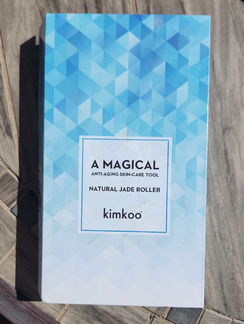 kimkoo 100% Natural Jade Roller Three Piece Set - Blue Geometric Box